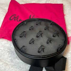 Glam-aholic mesh Fanny pack